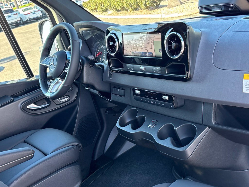 New 2026 Mercedes-Benz Sprinter 2500 image 29
