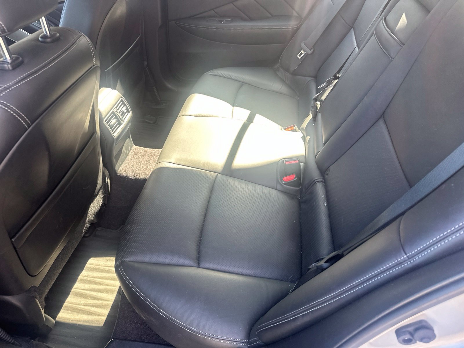 Used 2018 INFINITI Q50 Luxe w/ Sensory Package (Luxe) AWD/4WD image 9