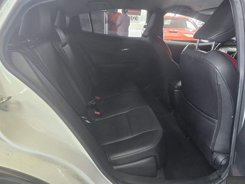 Used 2023 Toyota Prius Prime FWD image 17