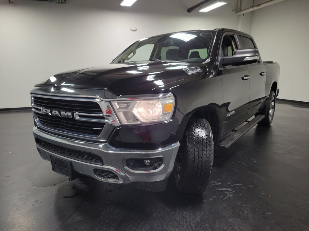 Used 2019 RAM 1500 Big Horn AWD/4WD image 5