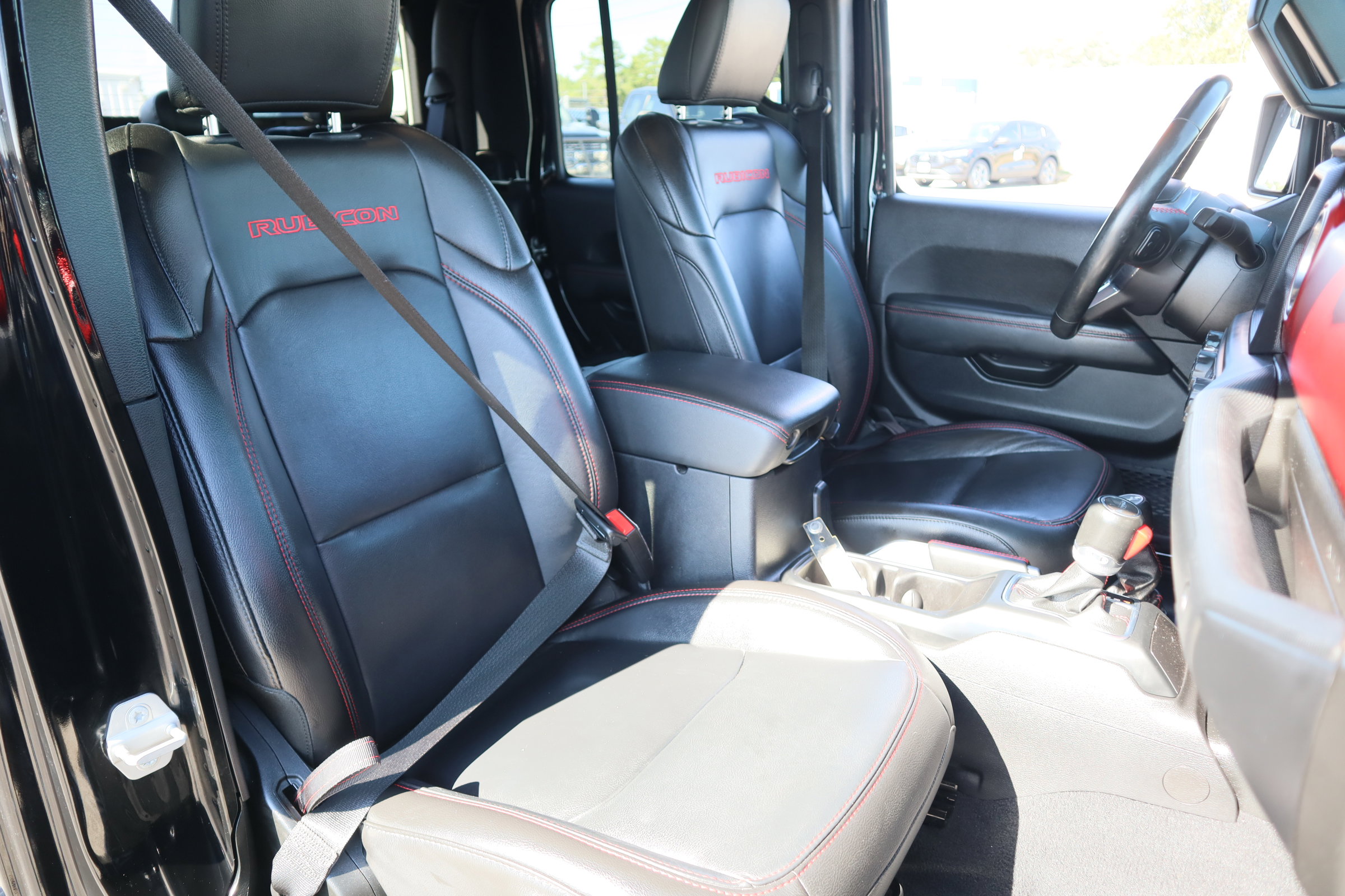 Used 2020 Jeep Gladiator Rubicon image 16