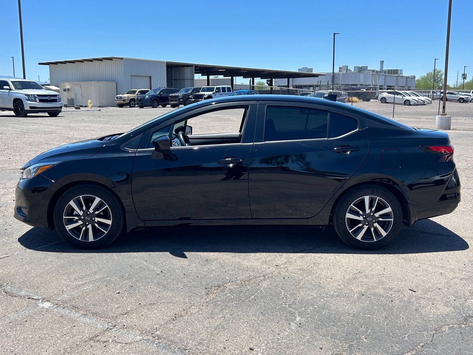 Used 2025 Nissan Versa SV w/ Trunk Package FWD image 8