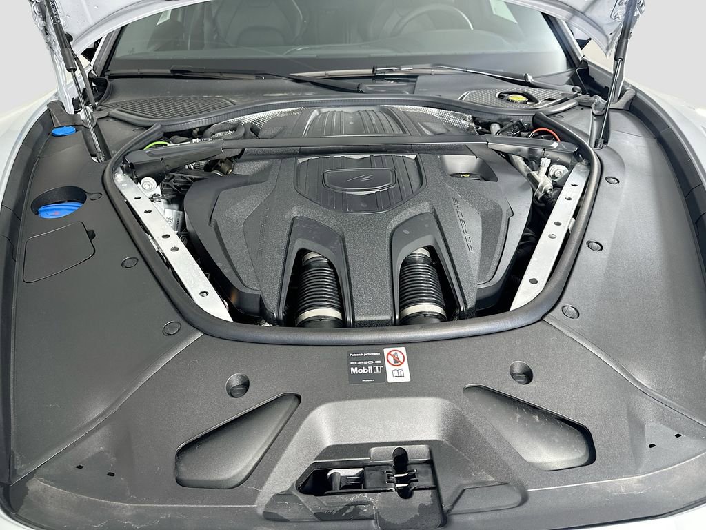 New 2025 Porsche Panamera image 33