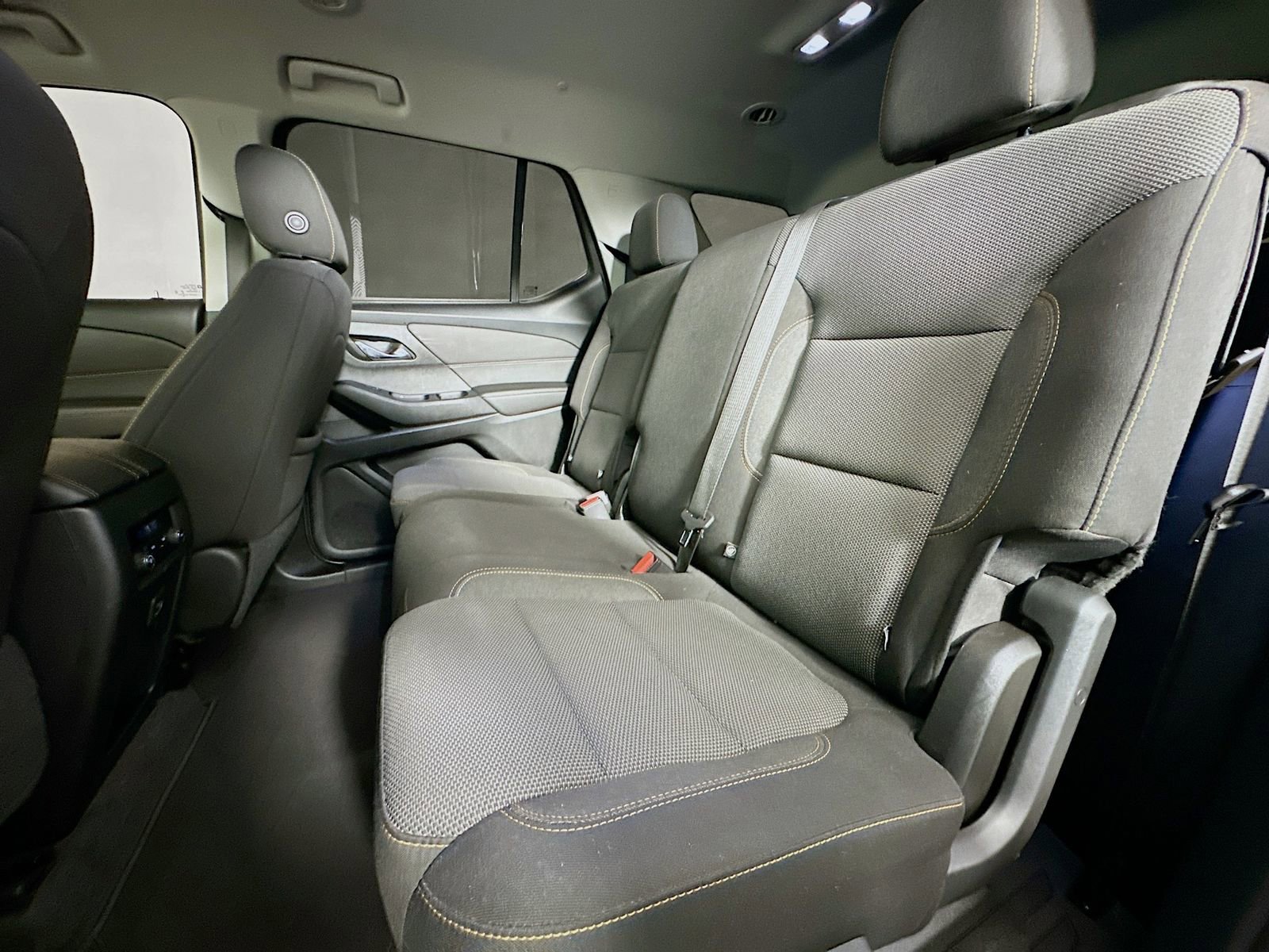 Used 2020 Chevrolet Traverse LS image 23