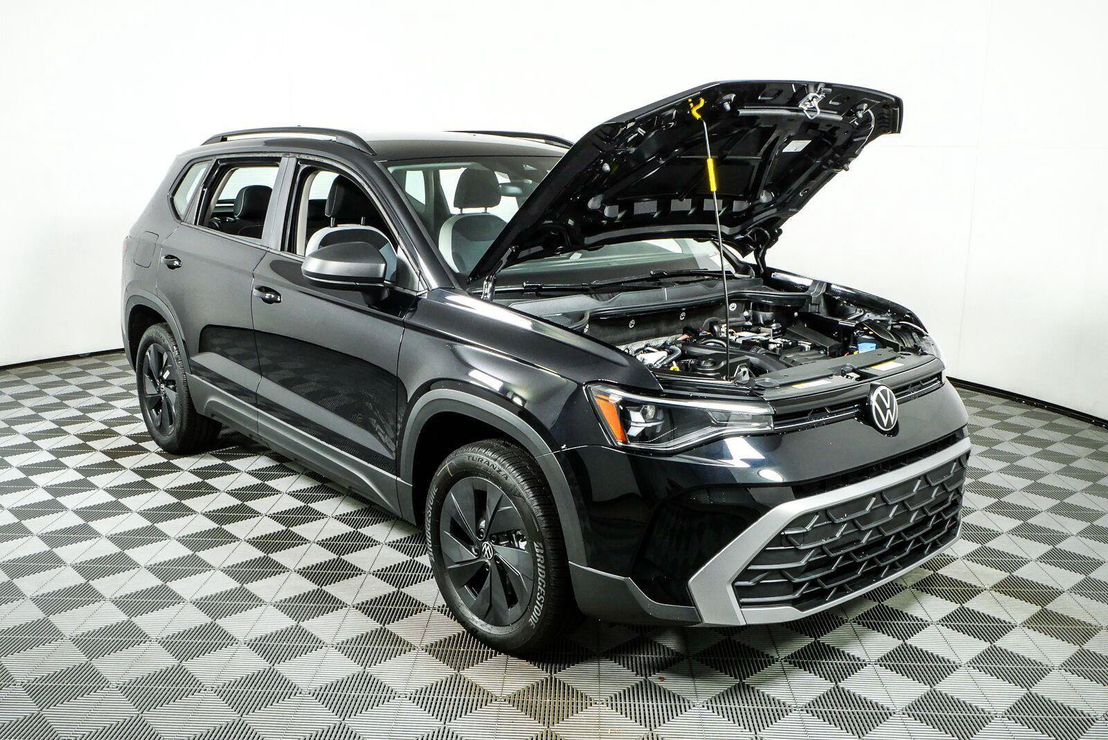 New 2027 Volkswagen Taos S FWD image 14