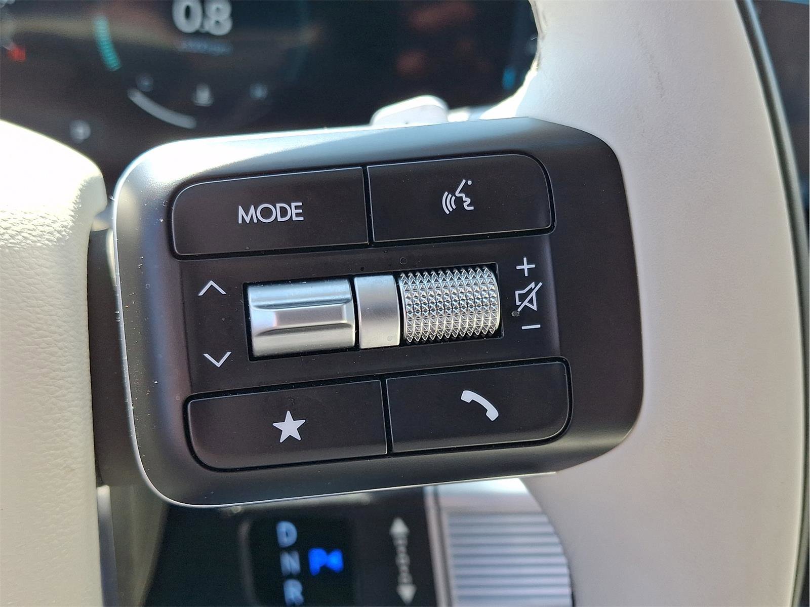 Used 2024 Hyundai Santa Fe Calligraphy image 24