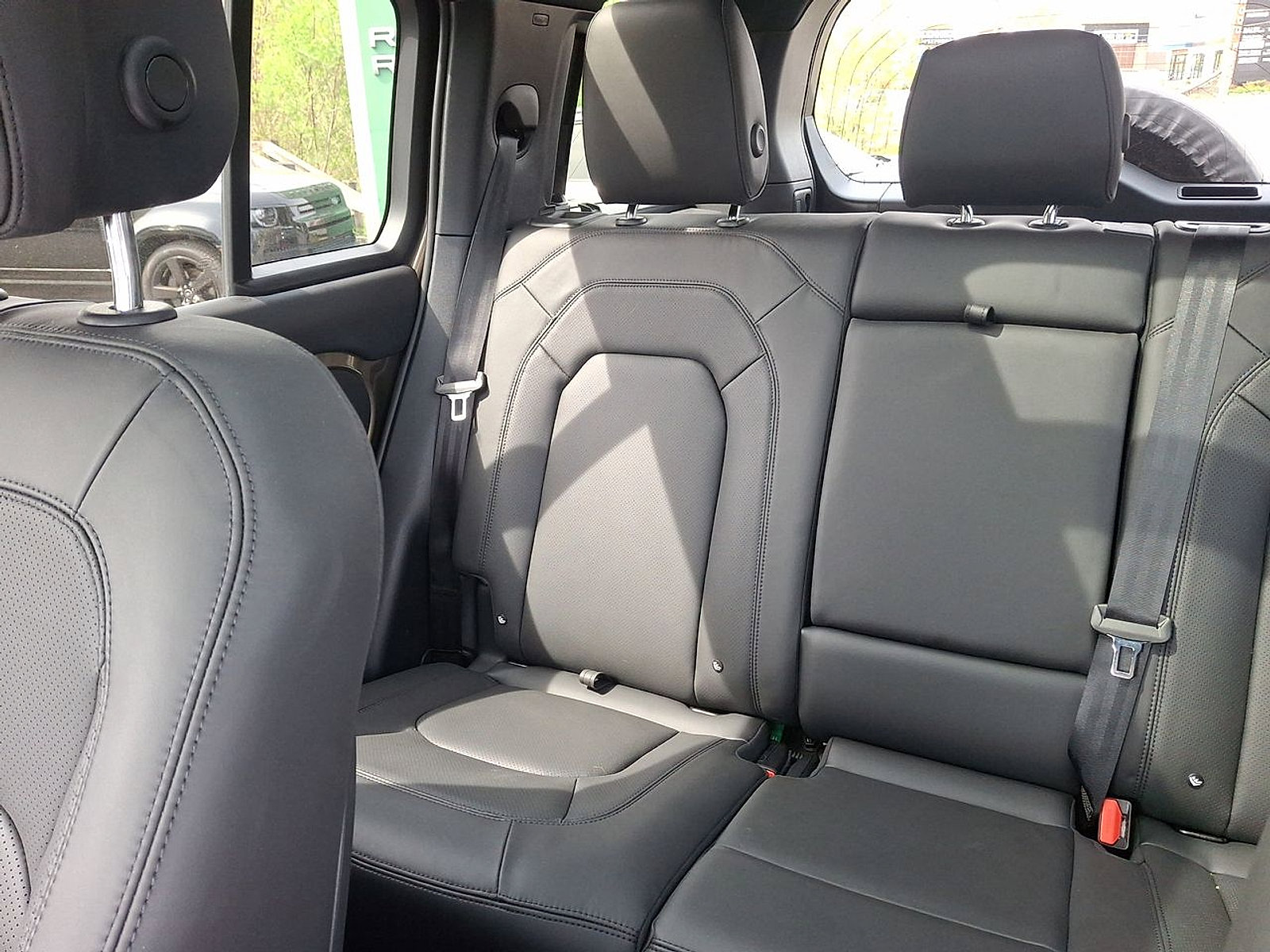Certified 2025 Land Rover Defender 110 S AWD/4WD image 12