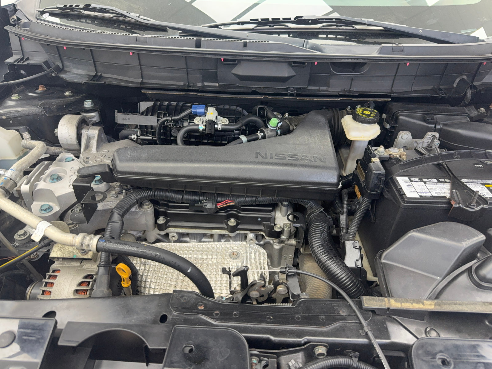 Used 2015 Nissan Rogue S FWD image 60