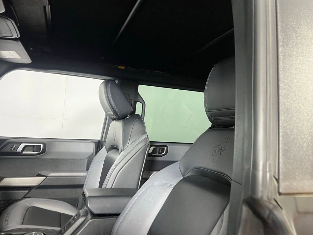 Used 2022 Ford Bronco Black Diamond w/ Sasquatch Package image 24
