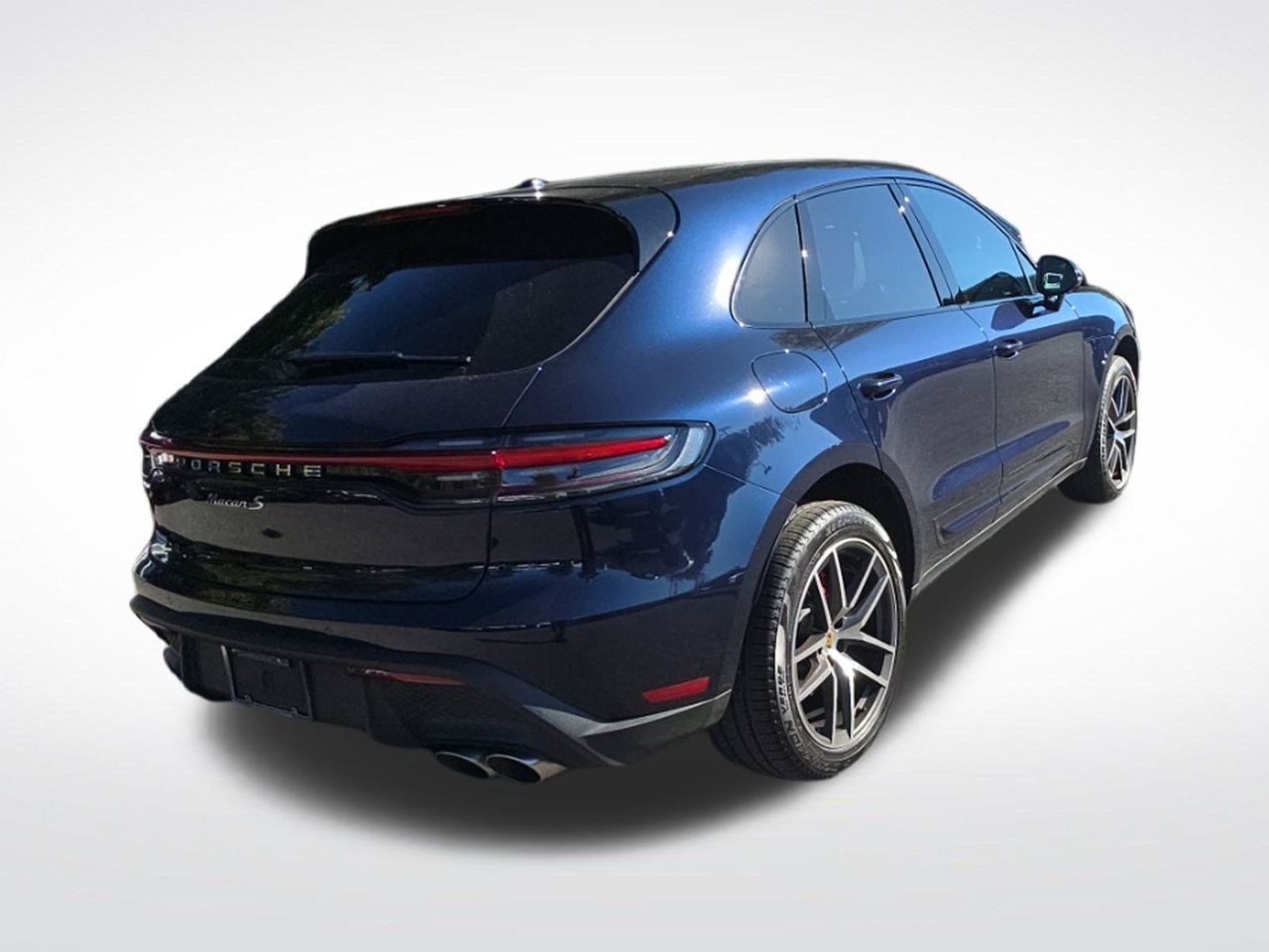 Used 2023 Porsche Macan S AWD/4WD image 7