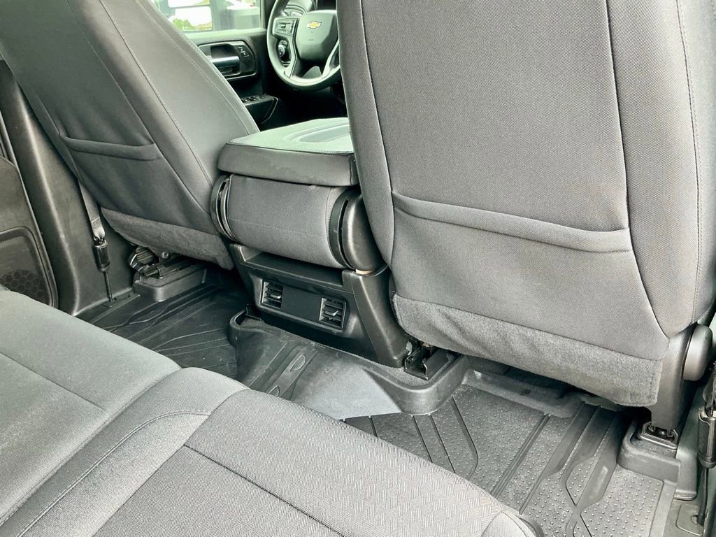 Used 2024 Chevrolet Silverado 2500 Custom w/ Custom Value Package image 26