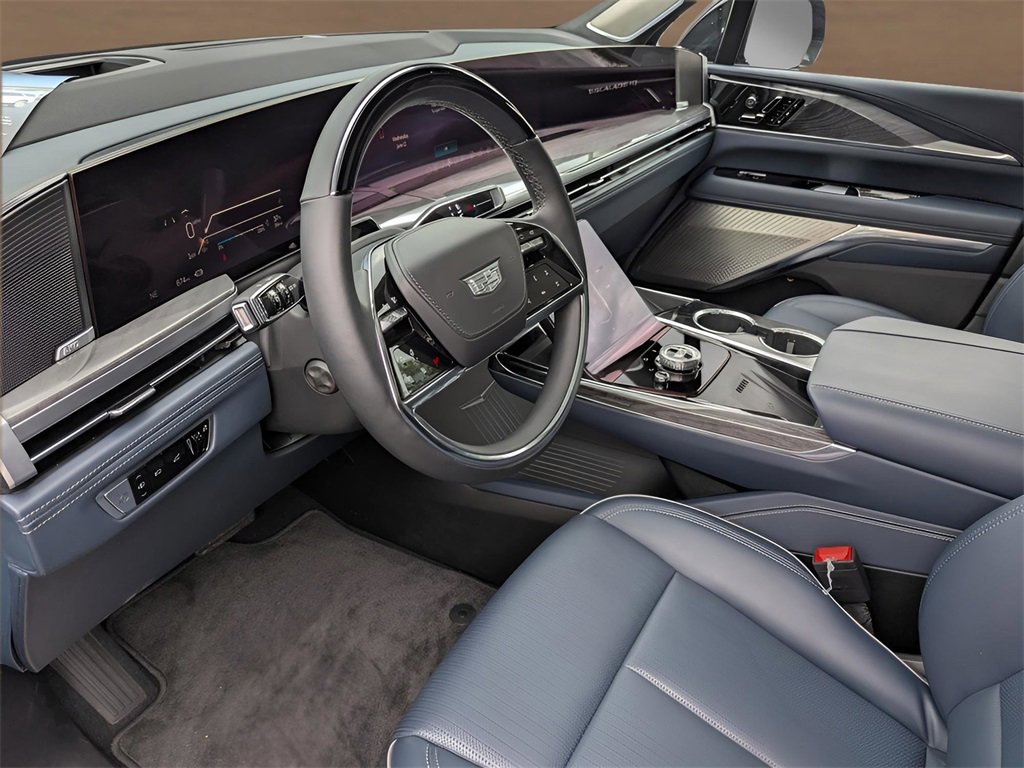 New 2025 Cadillac Escalade IQ Luxury 2 image 7