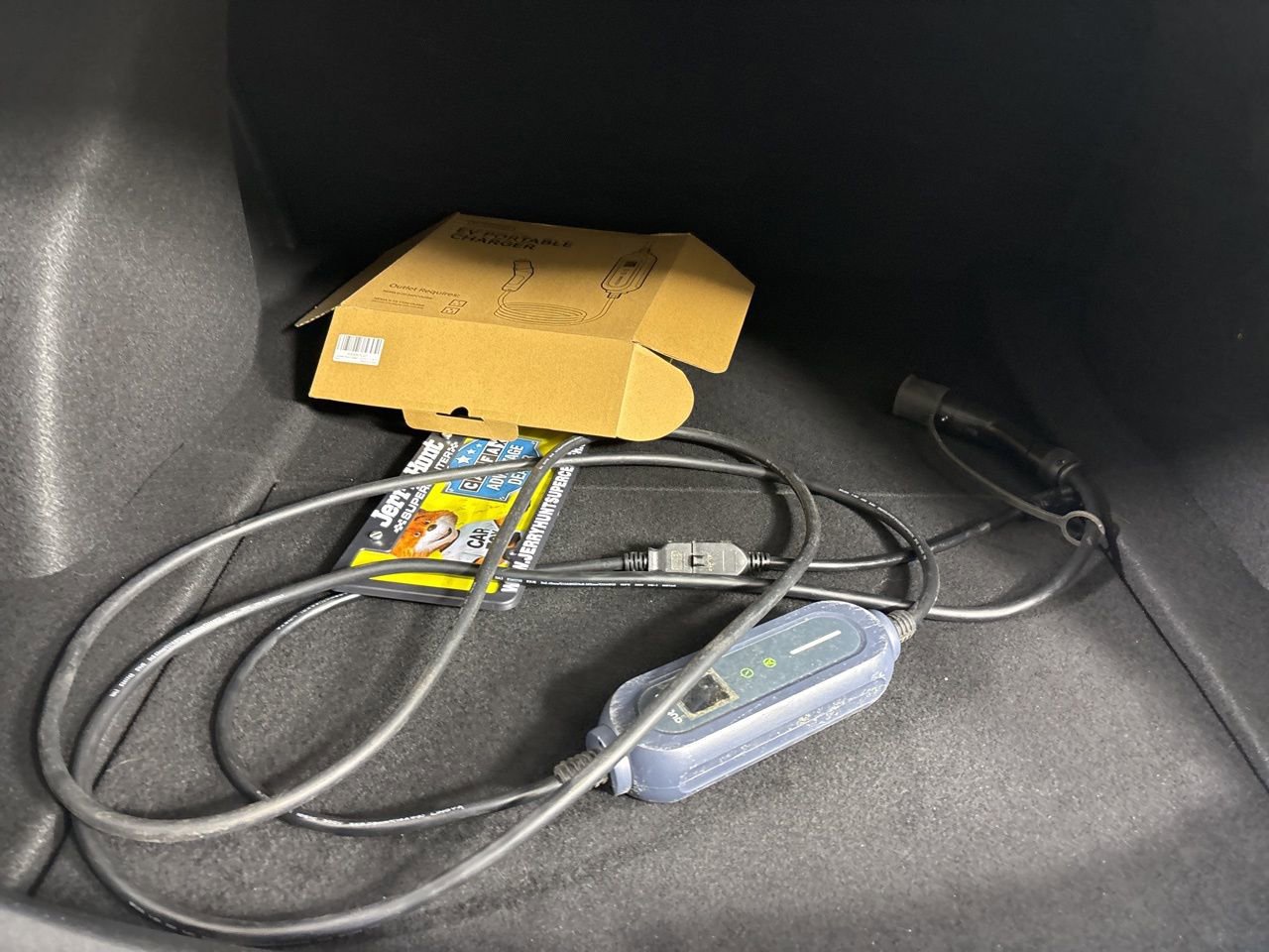 Used 2023 Tesla Model 3 Standard Range image 18