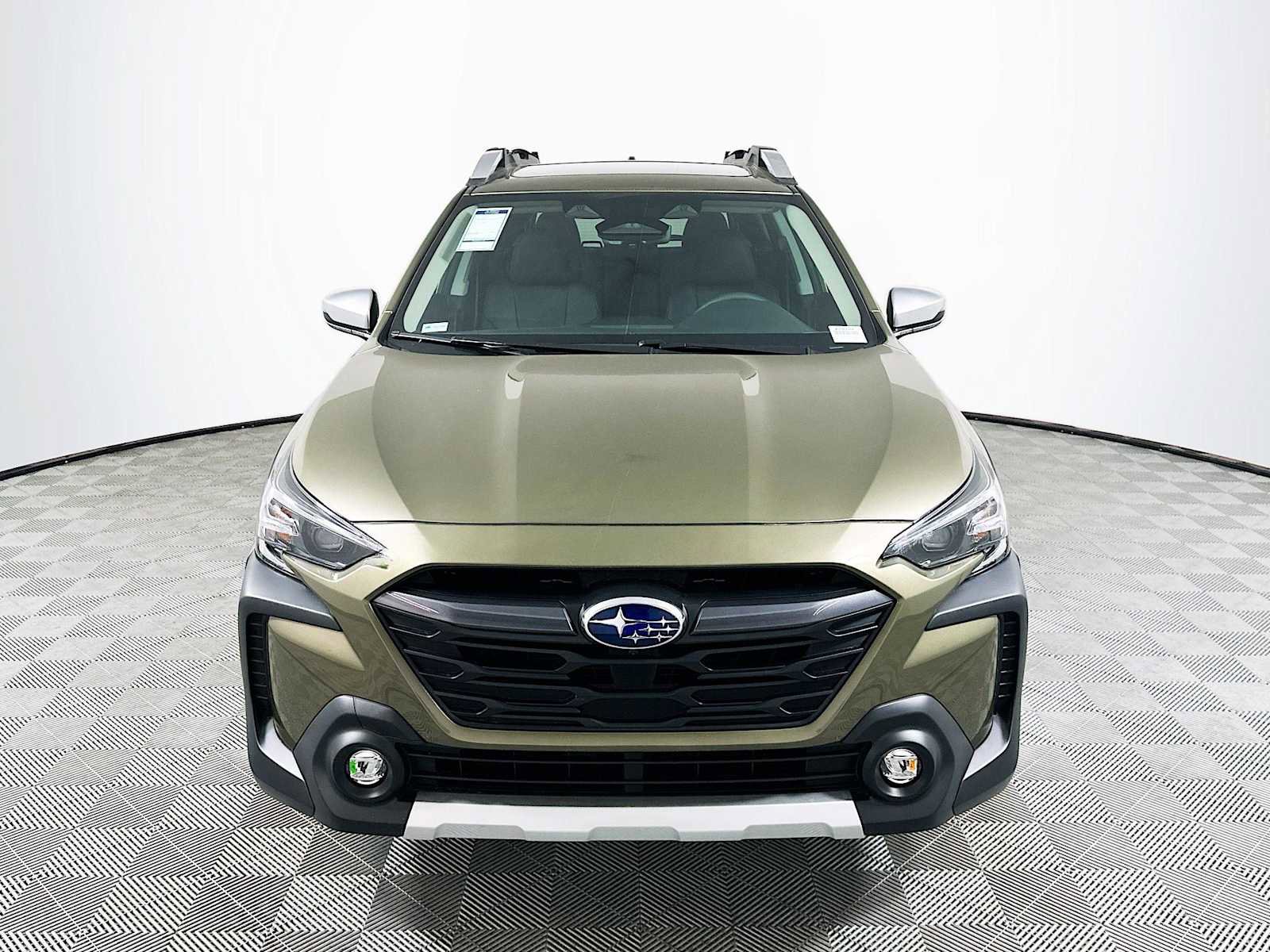 New 2025 Subaru Outback Touring XT image 2