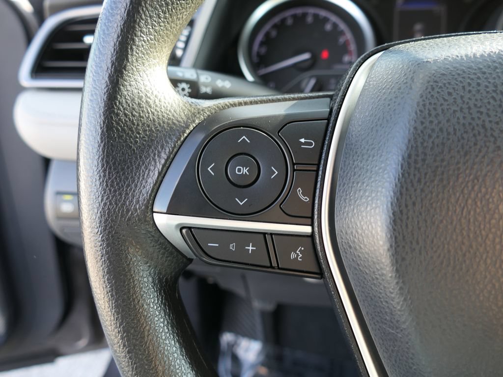 Used 2022 Toyota Camry LE w/ Carpet Mat Package (TMS) FWD image 16