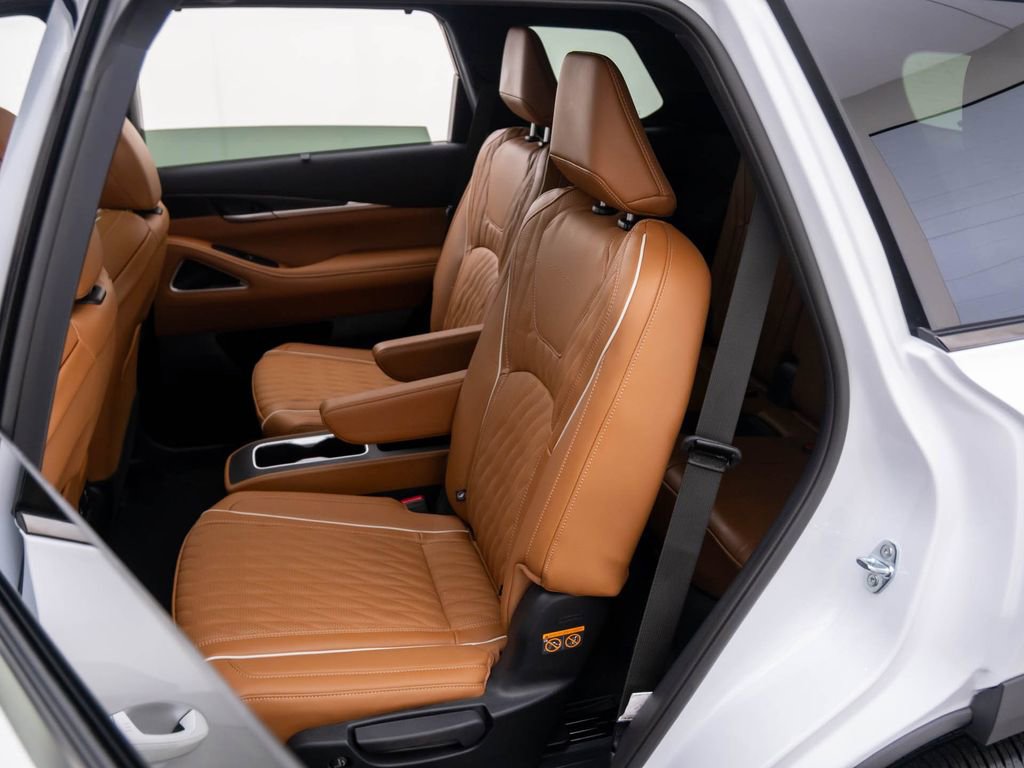 New 2026 INFINITI QX60 Autograph w/ Autograph Tech Package image 17