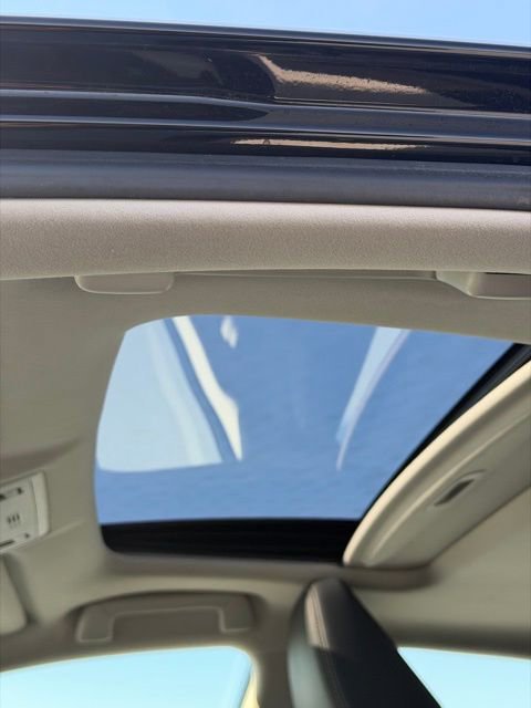 Used 2016 Lexus IS 300 AWD w/ Navigation System Package image 22