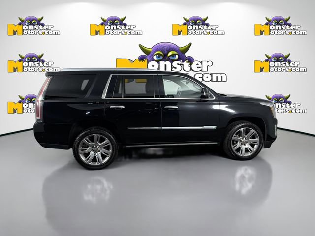 Used 2017 Cadillac Escalade Premium Luxury AWD/4WD image 4
