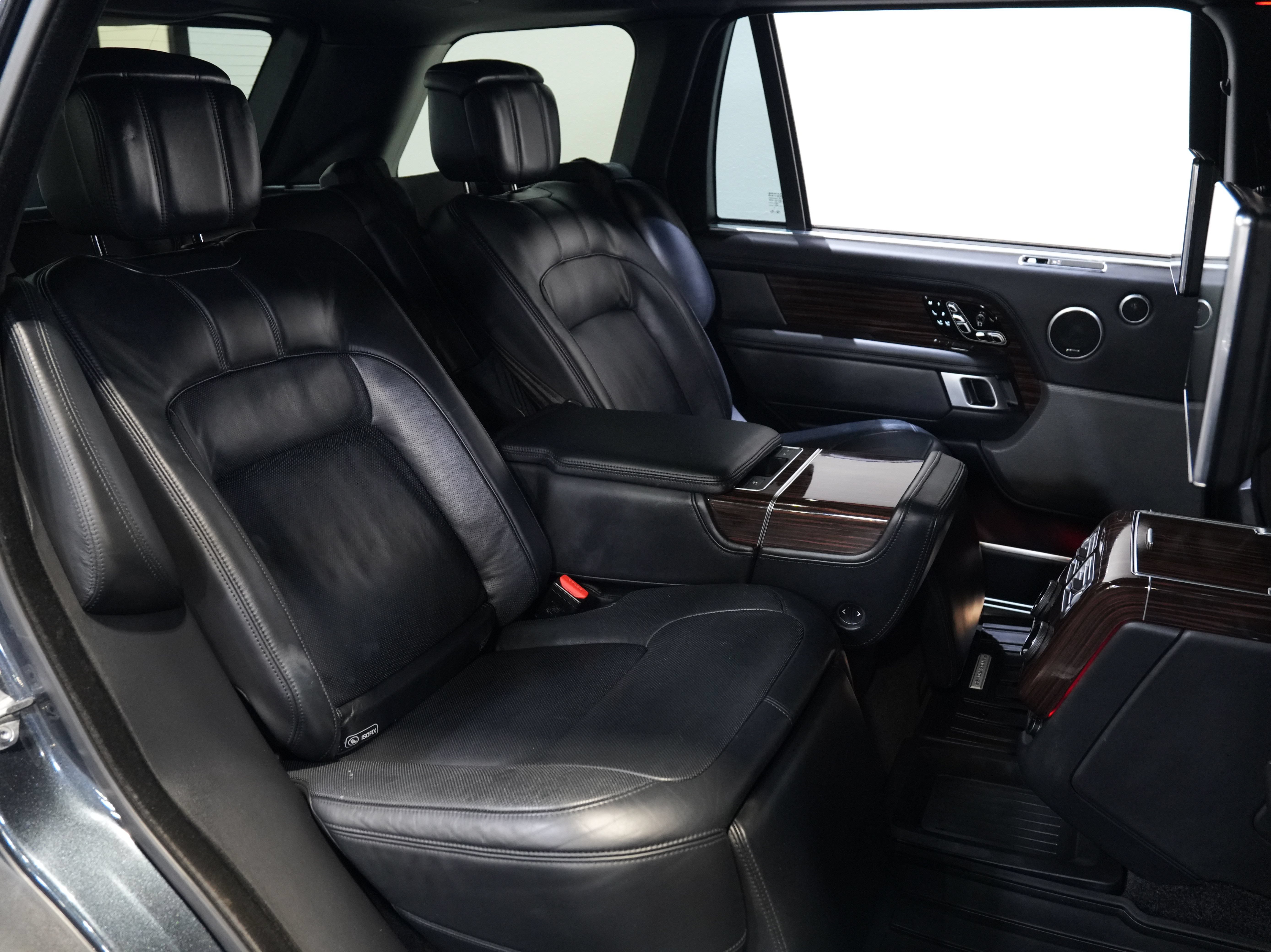Used 2018 Land Rover Range Rover Long Wheelbase Autobiography AWD/4WD image 36