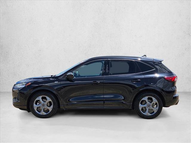 Used 2023 Ford Escape ST-Line w/ Tech Pack #1 FWD image 9