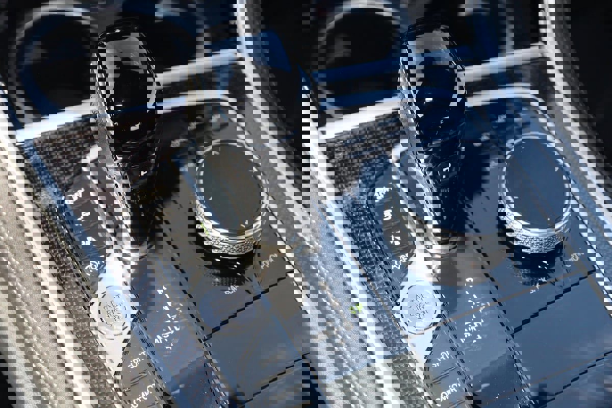 Used 2023 BMW M850i xDrive Coupe image 7