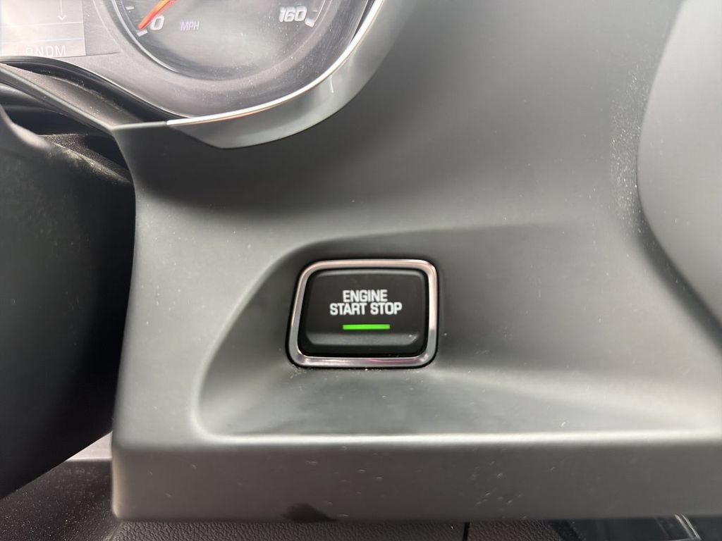 Used 2023 Chevrolet Camaro LT RWD image 17