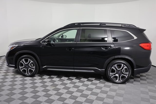 Used 2024 Subaru Ascent Limited image 5