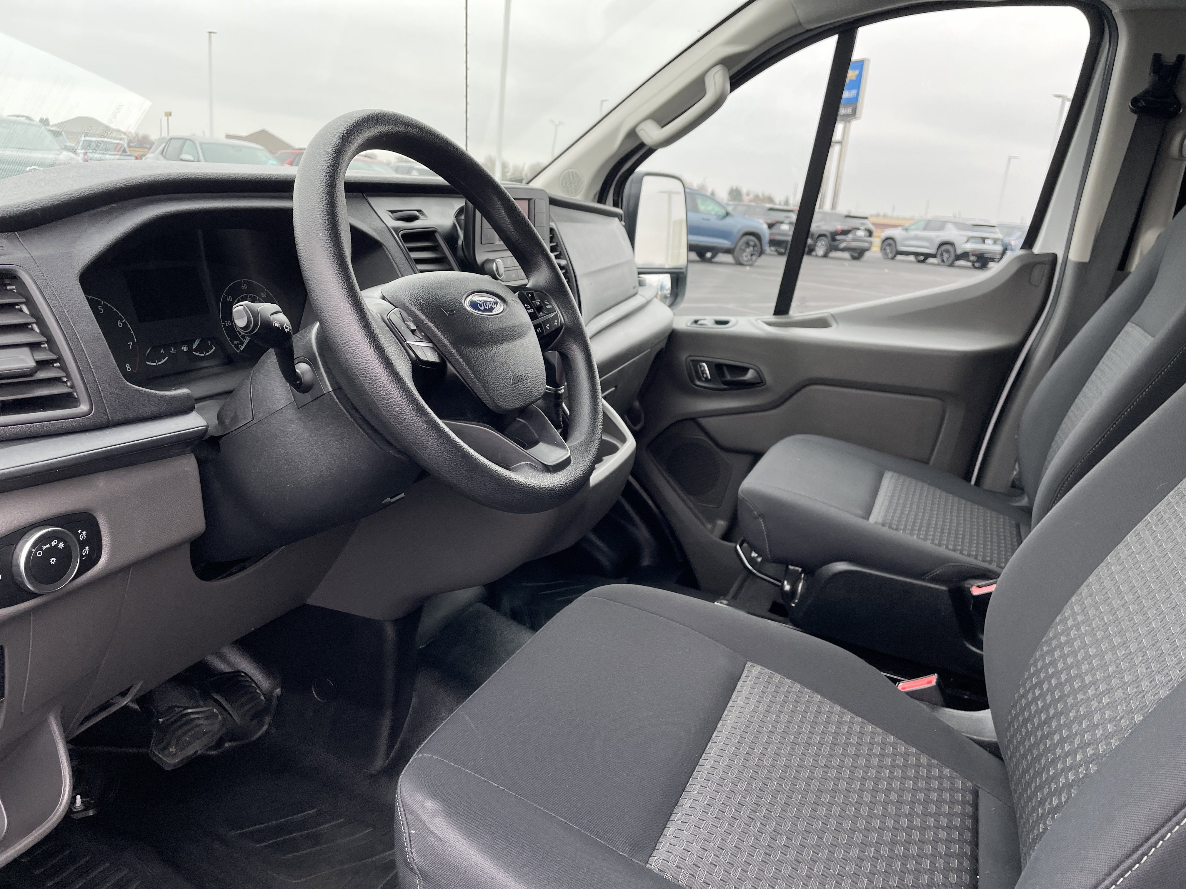 Used 2024 Ford Transit 250 Low Roof w/ Exterior Upgrade Package image 9