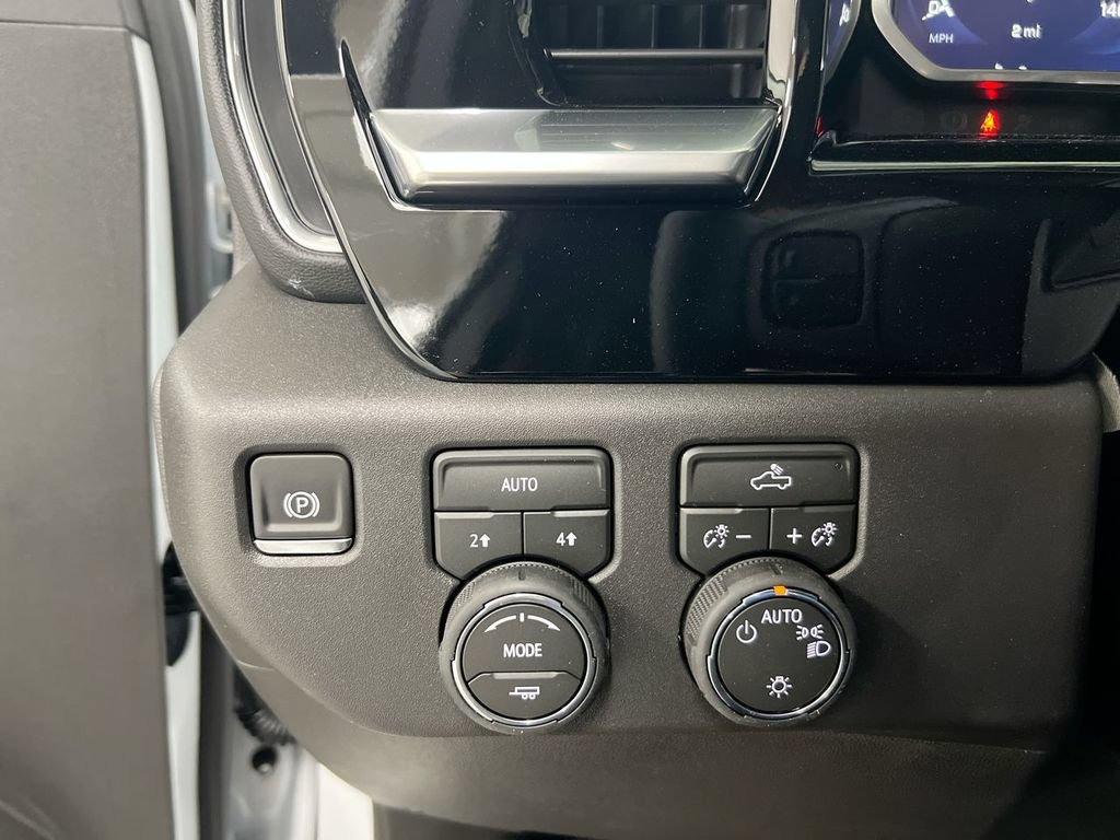 New 2026 Chevrolet Silverado 1500 LT w/ All Star Edition Plus AWD/4WD image 19
