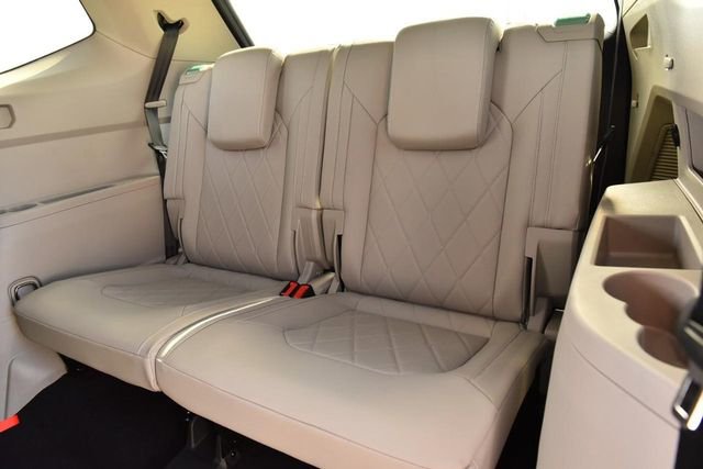 New 2026 Volkswagen Atlas SEL Premium R-Line image 24