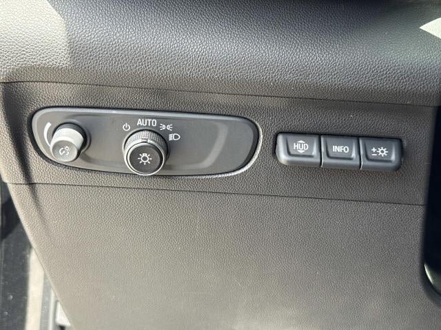 Used 2021 Buick Envision Avenir w/ Technology Package II FWD image 28