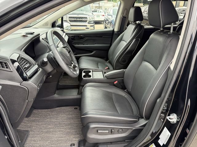 Used 2025 Honda Odyssey Elite image 13