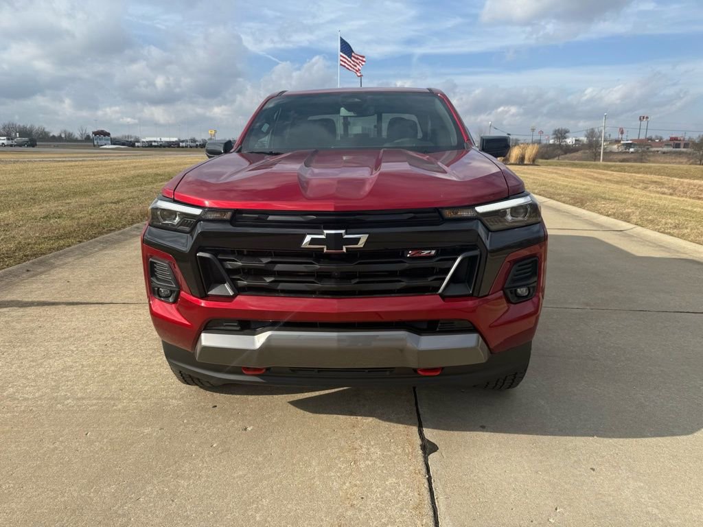 Used 2026 Chevrolet Colorado Z71 w/ Technology Package image 2