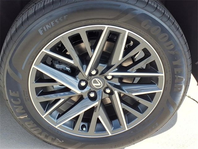 New 2026 Lexus TX 350 FWD image 5