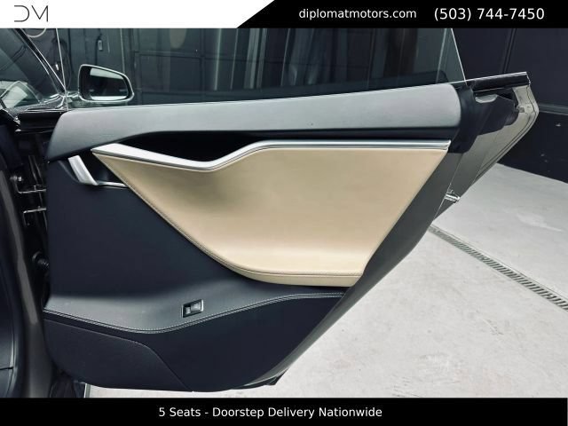Used 2015 Tesla Model S 70D AWD/4WD image 27
