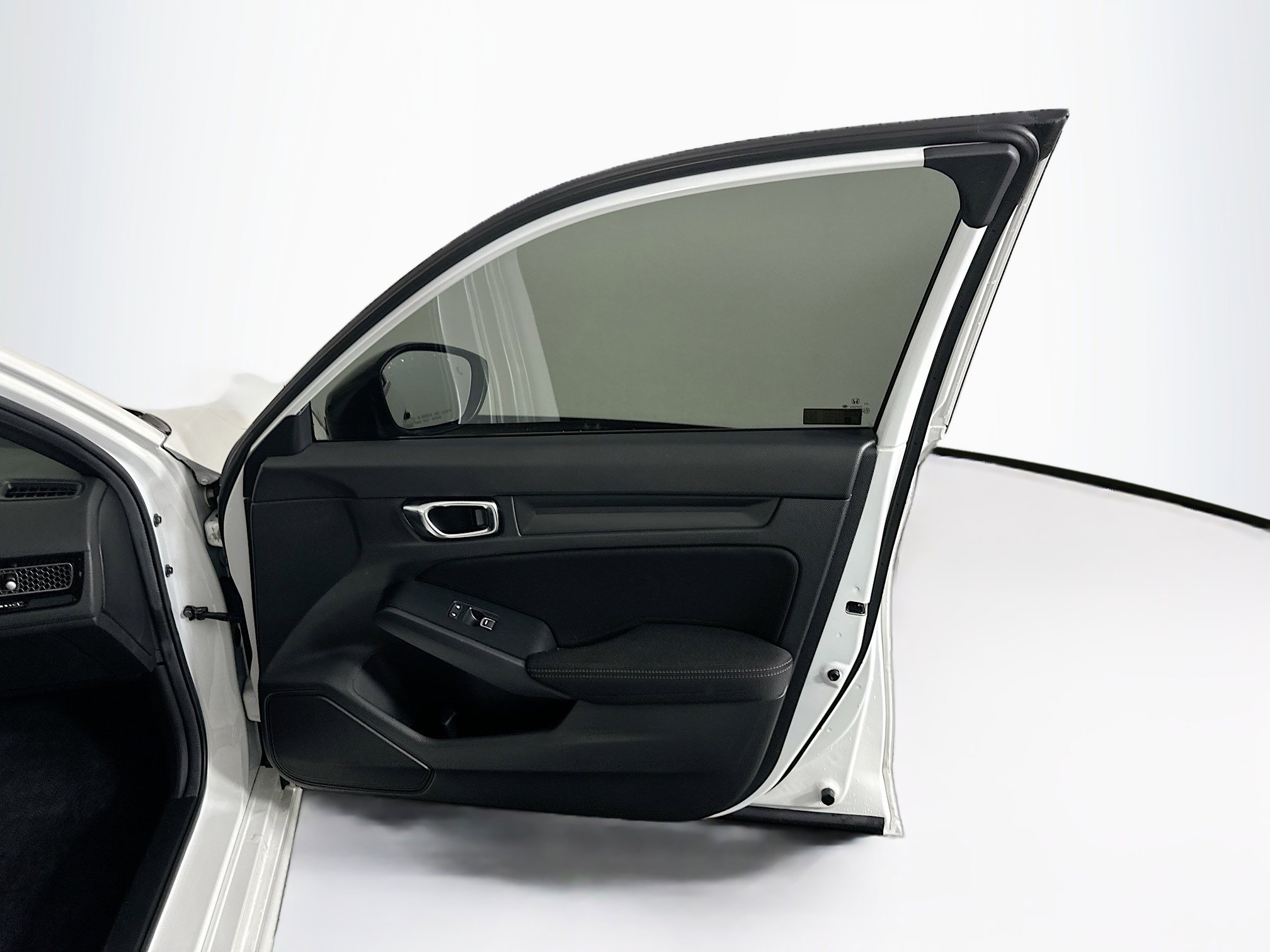 Used 2025 Honda Civic Sport image 31