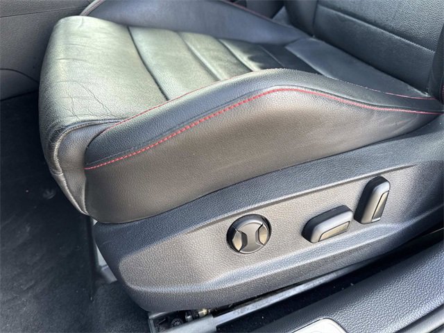 Used 2016 Volkswagen GTI Autobahn w/ Lighting Package (SEL) image 18