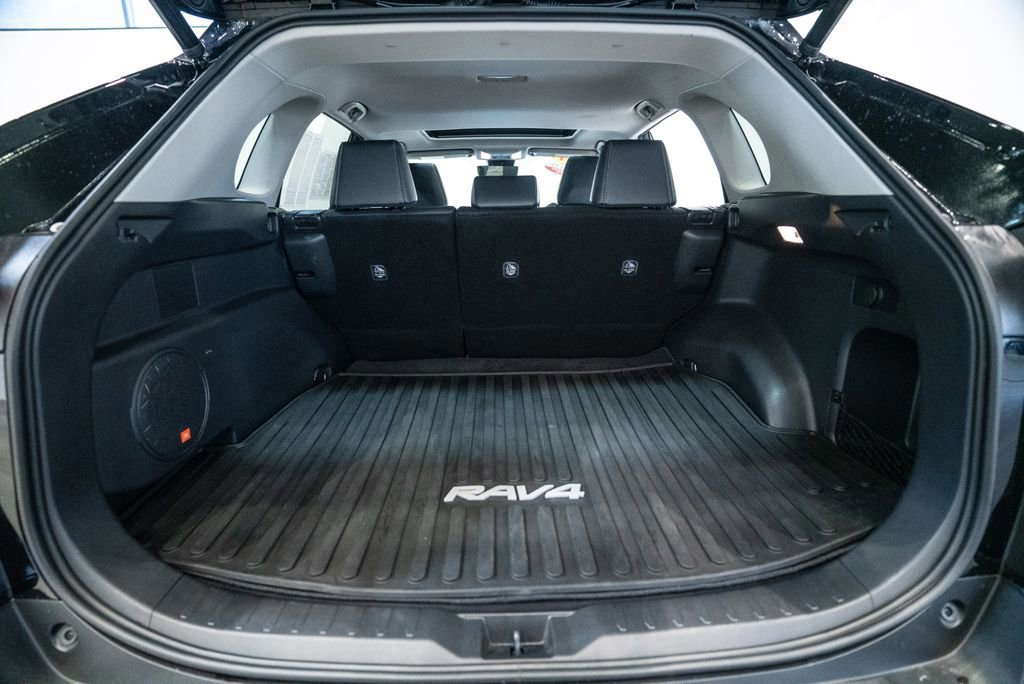 Certified 2021 Toyota RAV4 Limited FWD image 39