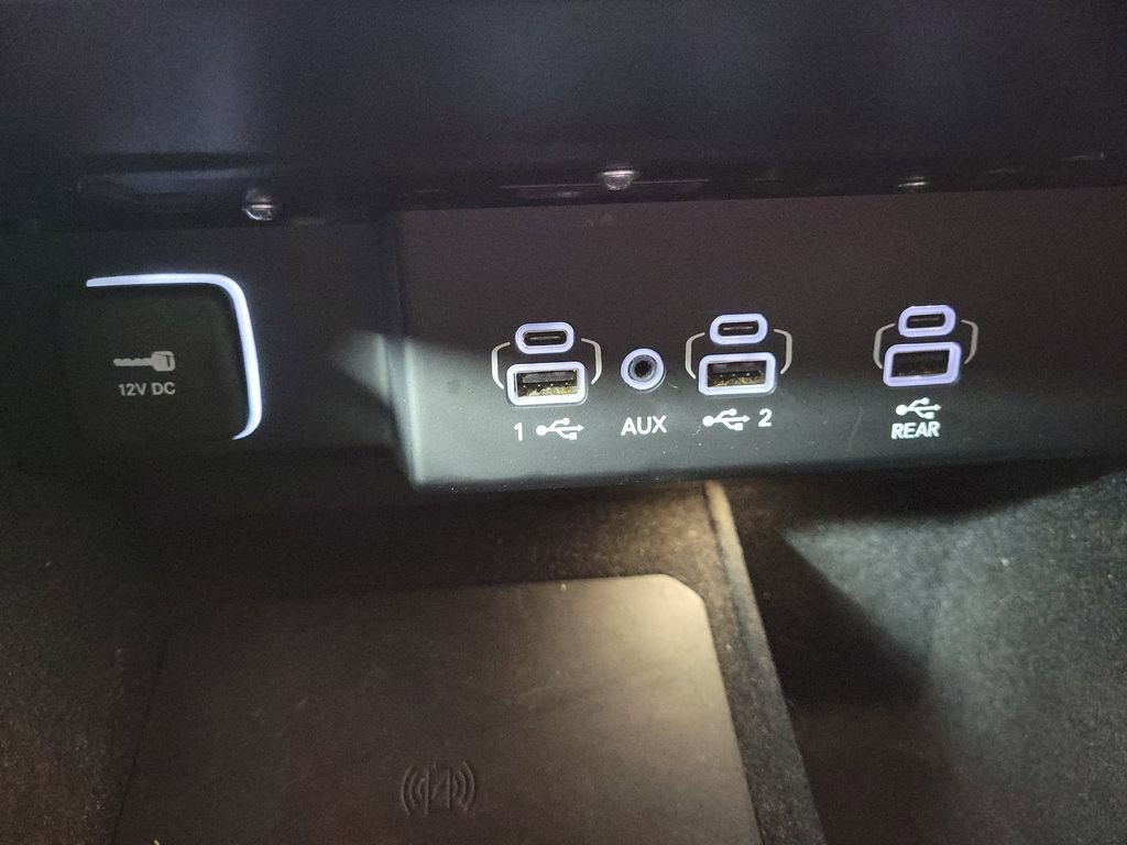 Used 2024 Jeep Wagoneer Series III w/ Premium Group I image 21