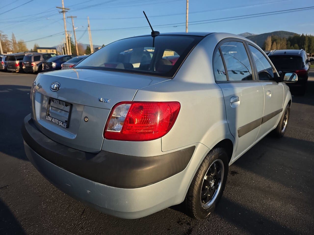 Used 2009 Kia Rio LX image 10