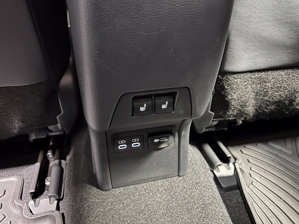 Used 2024 Toyota Prius Prime Premium w/ Advanced Technology Package FWD image 19
