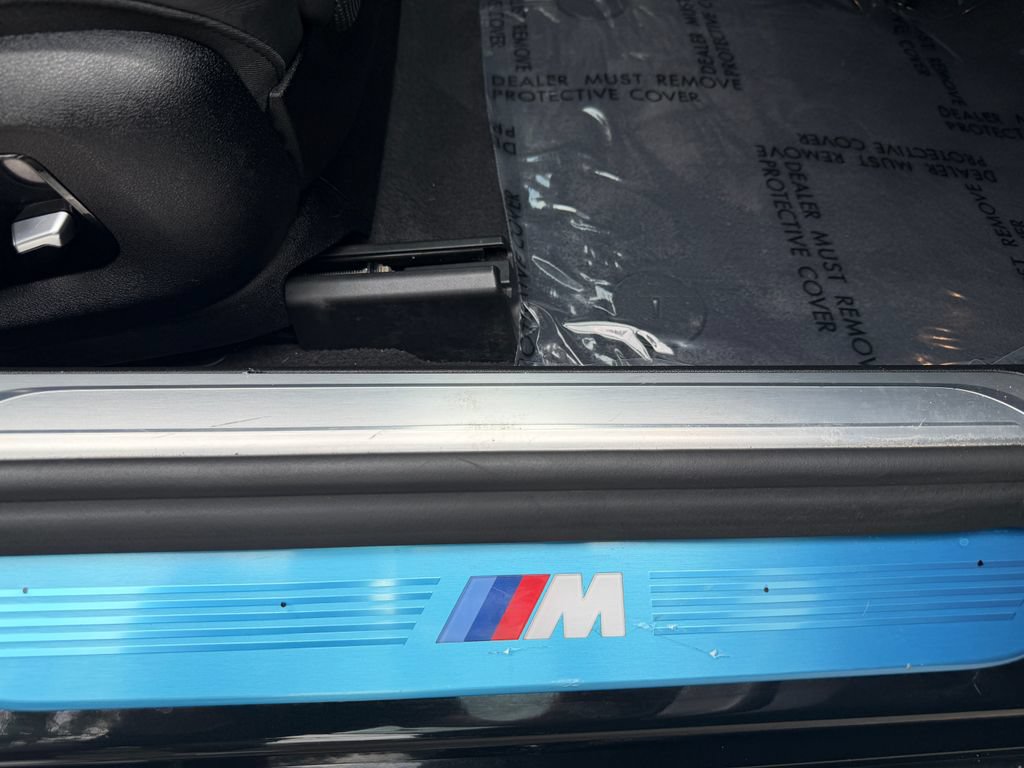 Used 2018 BMW 750i RWD image 12