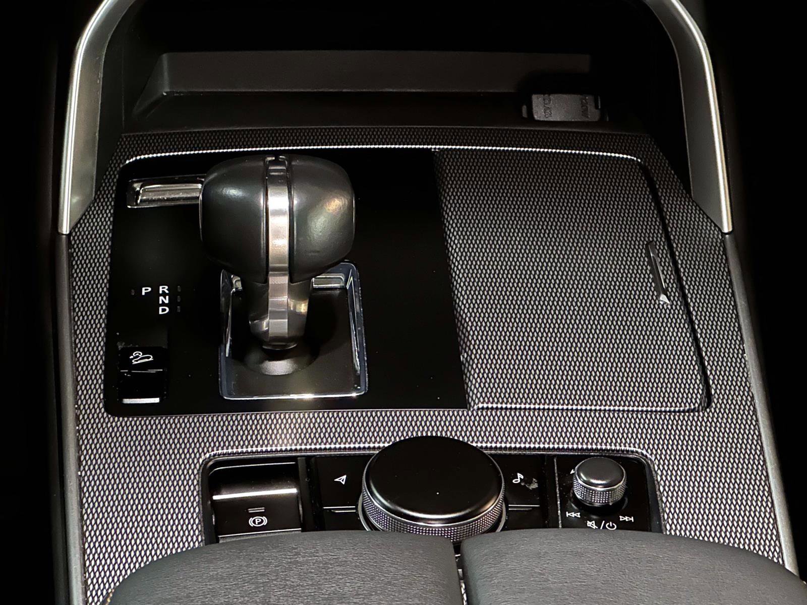 Used 2024 MAZDA CX-90 3.3 Turbo w/ Preferred Package image 22