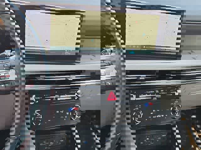 Certified 2025 Hyundai Tucson SEL image 28