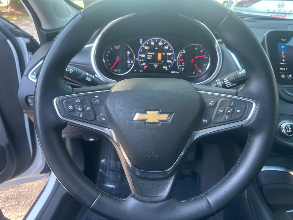 Used 2024 Chevrolet Malibu LT FWD image 15