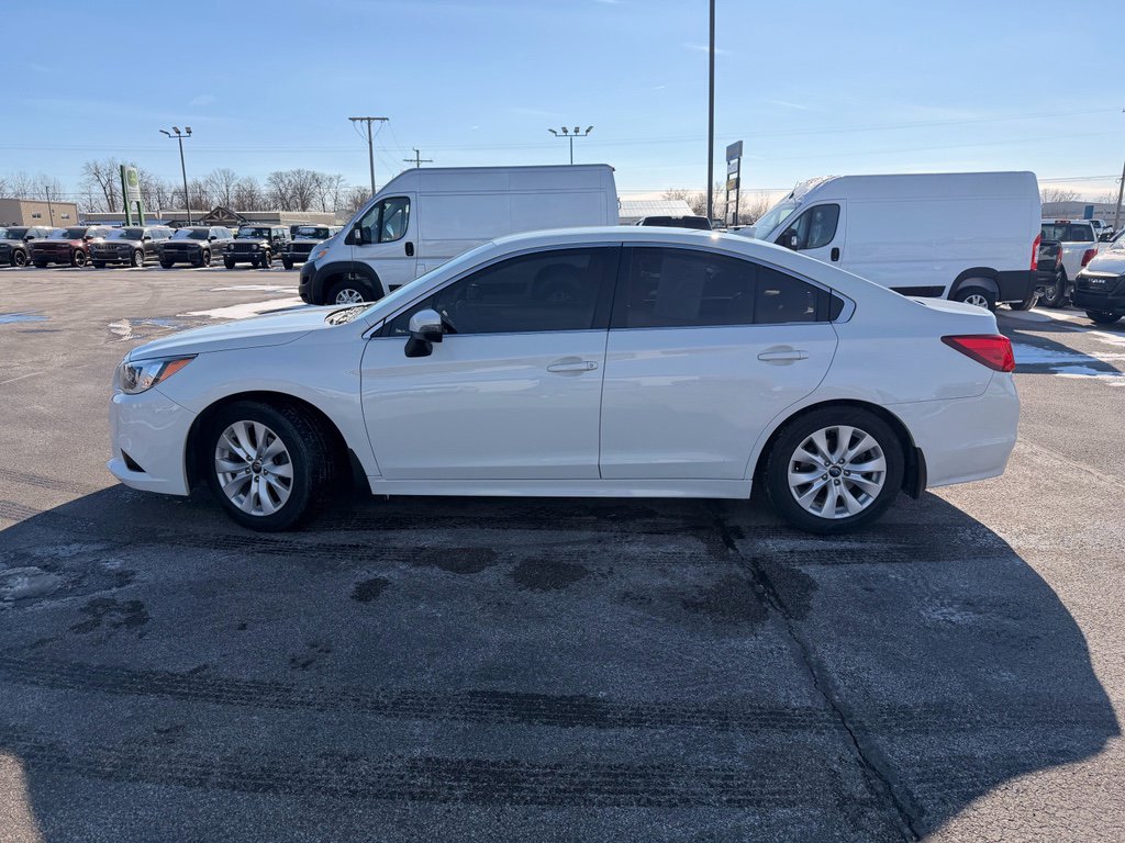 Used 2017 Subaru Legacy 2.5i Premium image 2