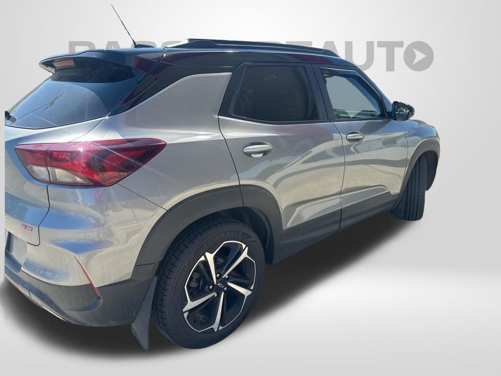Used 2023 Chevrolet TrailBlazer RS w/ Sun and Liftgate Package image 6