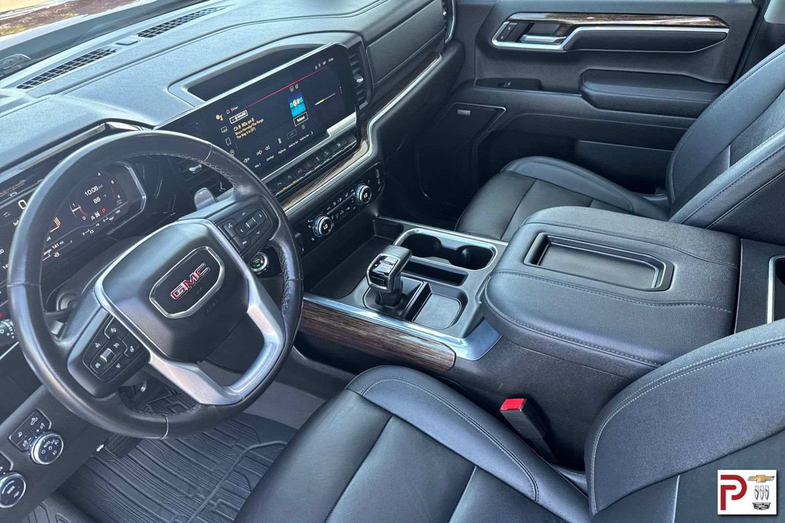 Certified 2022 GMC Sierra 1500 Elevation w/ Elevation Premium Package AWD/4WD image 10