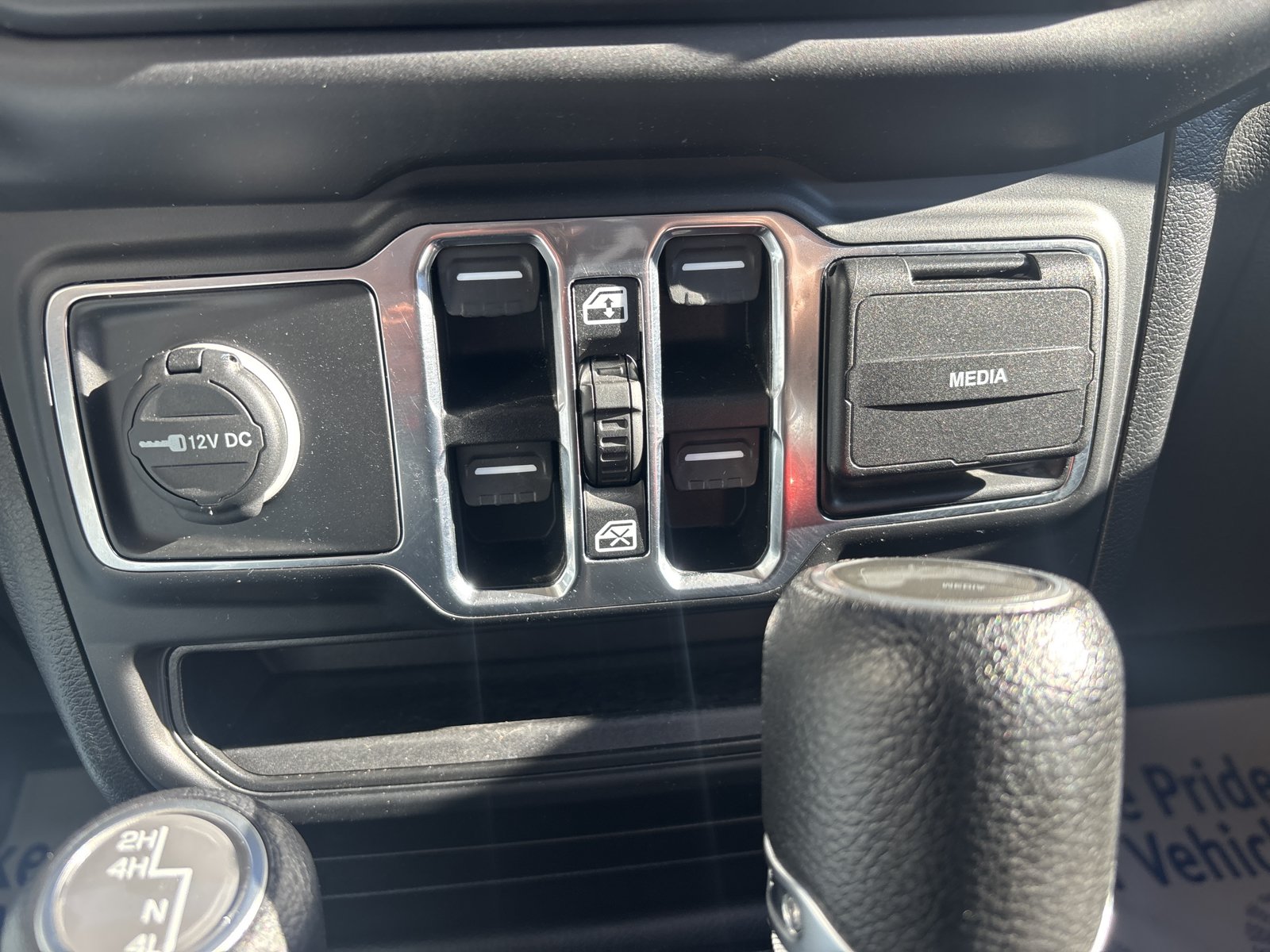 Used 2020 Jeep Wrangler Unlimited Sport AWD/4WD image 20