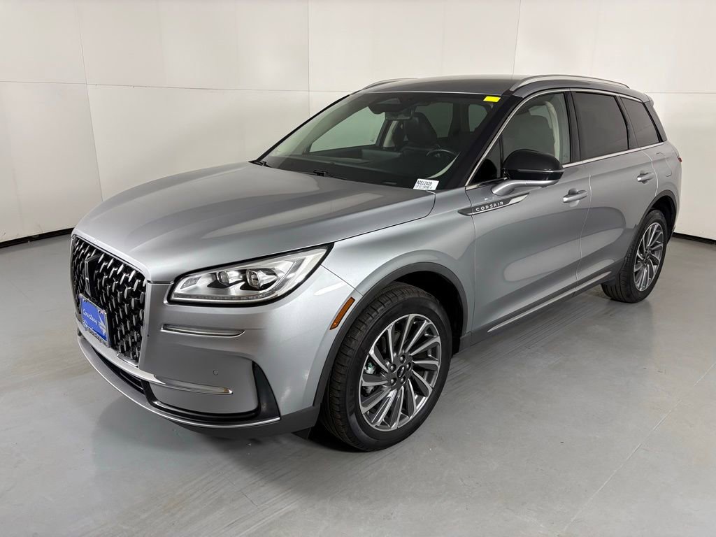 Used 2024 Lincoln Corsair Reserve w/ Equipment Group 201A image 4